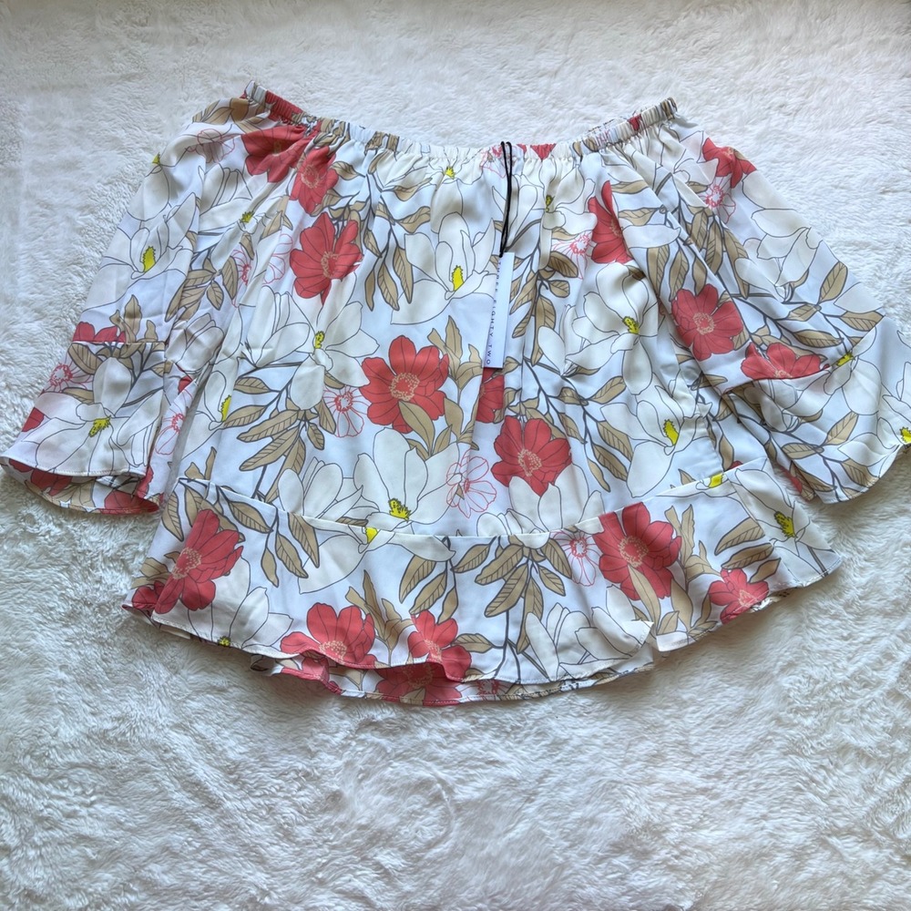 Three Eighty Two Floral Off Shoulder Ruffle Blouse White Red Size  Large NEW - Picture 5 of 12